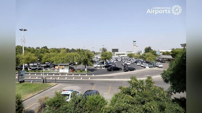 Изрображение 'Въезд на автостоянку аэропорта "Ташкент" ограничен в связи с реконструкцией'