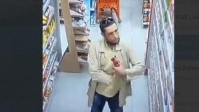 'Toshkentdagi do`konlardan birida 503.000 so`mlik mahsulotlarni yashirincha o`g`irlab ketgan erkak uch kun o`tib vafot etdi(video)'ning rasmi