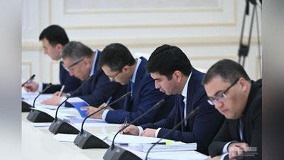 'Hokimlarga 10 kun muddatda import mahsulotlarni mahalliy ishlab chiqarishni ko`paytirish bo`yicha aniq loyiha ishlab chiqish topshirildi'ning rasmi