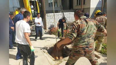 Изрображение 'В Янгиюле спасатели вытащили лошадь из 4-метрового колодца (фото)'