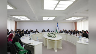 'Inson sha`ni, oshkor etib bo`lmas shaxsiy ma`lumotlar yoxud sudlarni "xolis yoritish" sirlari...'ning rasmi