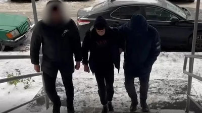 'Moskvada  29 yoshli ayolning o`limida gumonlangan o`zbekistonlik fuqaro o`z aybini tan oldi(video)'ning rasmi