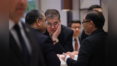 'Vazirlik va idoralar soni hozirgi 61tadan 28 taga kamaytiriladi — Prezident'ning rasmi