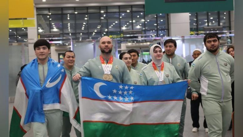 'Нуриддиновдан 3 та олтин ва "майдон"га чиқолмаган Акбар Жўраевнинг изоҳи...(видео)'ning rasmi