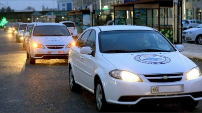 'Toshkentda o`qiyotgan andijonlik talabalar Yangi yil bayramida uylariga bepul avtotransportda etkazib qo`yiladi'ning rasmi