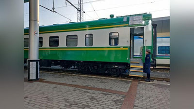 Изрображение 'В Ташкенте презентовали новый пассажирский вагон плацкартного типа (фото)'