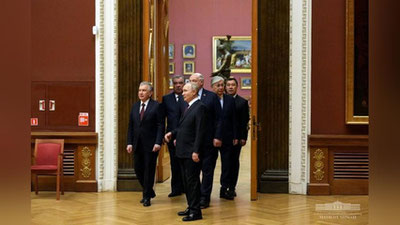 Изрображение 'Президент Узбекистана отбыл из Санкт-Петербурга в Ташкент'