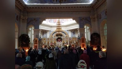 Изрображение 'Православные христиане отмечают Рождество: Президент Узбекистана направил поздравление митрополиту Викентию'