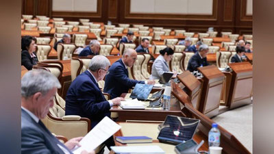 Изрображение 'Гарантии социальной защиты педагогов закрепили в отдельном законе'