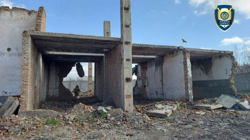 'Samarqandda ijaraga berilgan 1,3 mlrd so`mlik bino buzilib, qurilish materiallari sotib yuborildi'ning rasmi