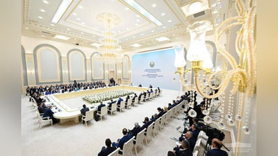 Изрображение 'Президент провел вторую пленарную сессию Совета иностранных инвесторов'