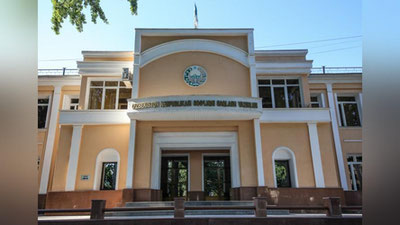 'Фармацевтика тармоғини ривожлантириш агентлигига янги раҳбар тайинланди'ning rasmi