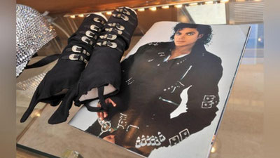 'Maykl Jeksonning jaketi 298 ming dollarga sotildi'ning rasmi