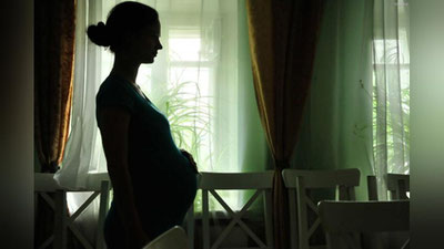 '"Qaynonam makrining qurboniga aylanyapman"'ning rasmi