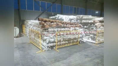 'Bojxonachilar 2 milliard so`mlik “mato” operasiyasini  chippakka chiqarishdi'ning rasmi