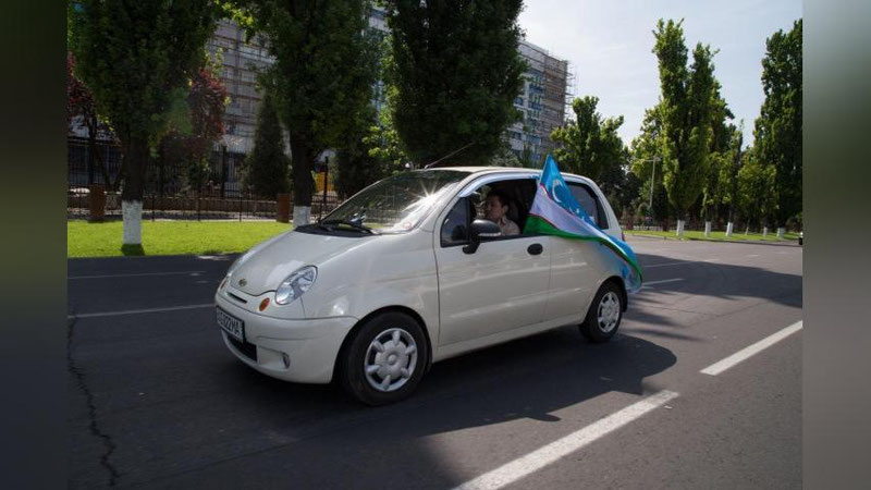 Изрображение '“Водители Ташкента” приняли активное участие в торжественном мероприятии в честь Дня памяти и почестей'