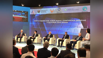 'ЎФФ ва МОҚ вакиллари Халқаро пресс-клубда иштирок этмоқда 'ning rasmi