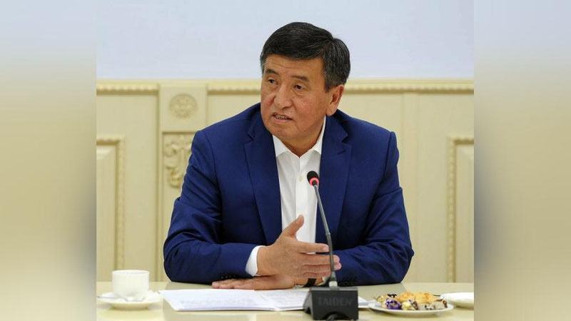 Изрображение 'Глава Кыргызстана не попал на парад Победы и ушел на самоизоляцию'