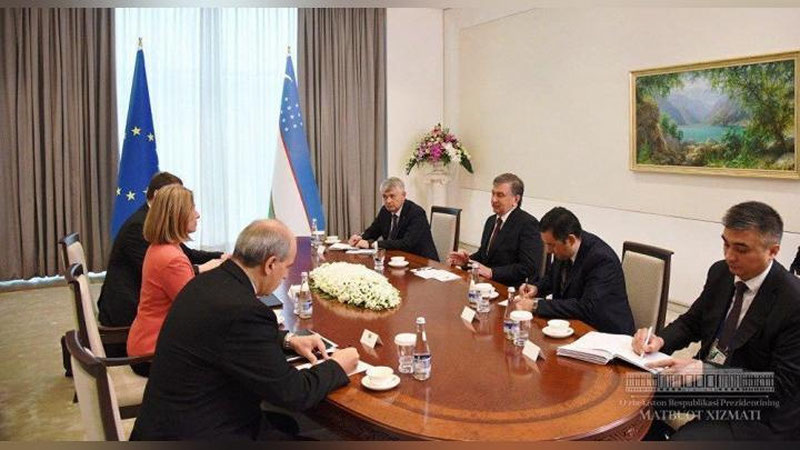 'Шавкат Мирзиёев Тошкент конференцияси иштирокчиларини қабул қилди 'ning rasmi