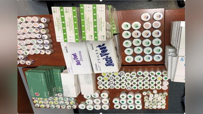 'Тошкент аэропортида 10 минг долларлик дори воситалари контрабандаси аниқланди'ning rasmi