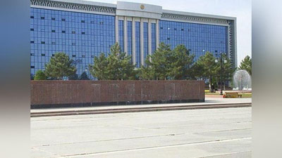 'Jizzaxda hokimlik binosida elektr energiyasidan noqonuniy foydalanib kelingani aniqlandi'ning rasmi