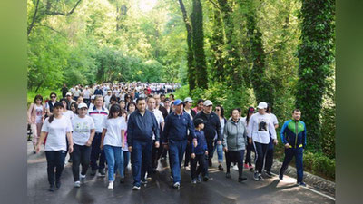 Изрображение 'Ходьба - в массы: оздоровительные акции пройдут в Узбекистане'
