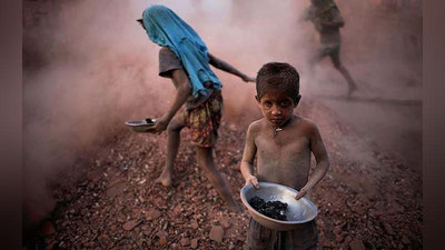 'Dunyoda "zamonaviy qullar" soni oshib bormoqda'ning rasmi