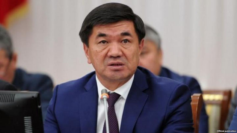 'Журналистни ҳақорат қилган қирғизистонлик амалдор ишдан бўшатилди'ning rasmi
