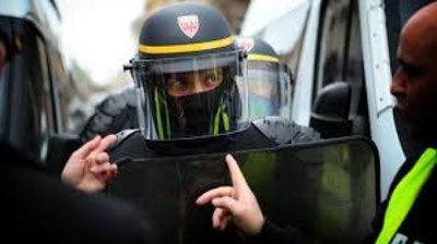 'BMT namoyishchilarga nisbatan zo`ravonliklarni tergov qilishga chaqirmoqda 'ning rasmi