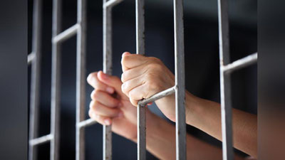 Изрображение 'В ТАШКЕНТЕ ОТПРАВИЛИ ЗА РЕШЕТКУ "ОБОРОТНЕЙ" В ПОГОНАХ'