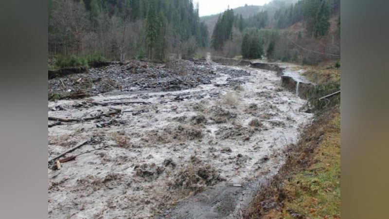 '"O`zgidromet" shoshilinch axborot e`lon qildi'ning rasmi
