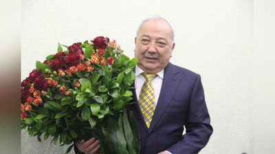 Изрображение 'МИРАБРОРА УСМАНОВА С ЮБИЛЕЕМ ПОЗДРАВИЛИ ГЛАВЫ ФИФА И АФК '