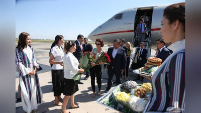 'YuNESKO Bosh direktori Odri Azule O`zbekistonga ilk tashrifi chog`ida Buxoroda ham bo`ldi'ning rasmi