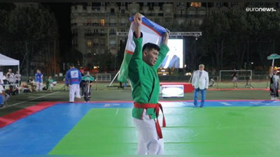 Изрображение 'Узбекский кураш покоряет Париж: репортаж Euronews (видео)'