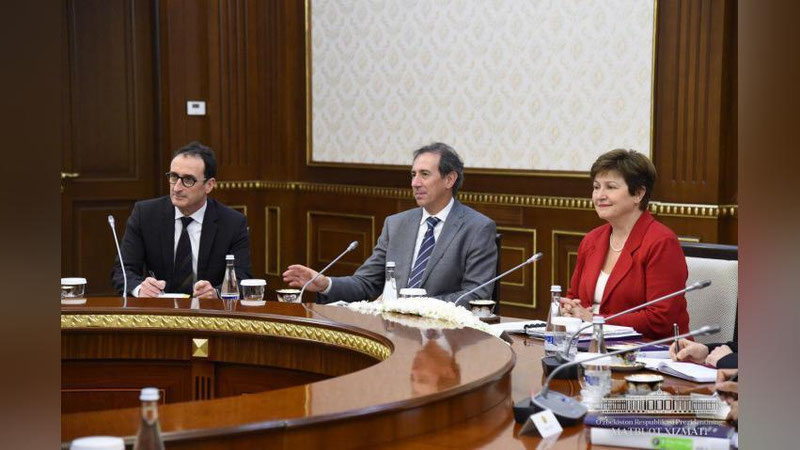 'Ўзбекистон Президенти Жаҳон банки делегациясини қабул қилди'ning rasmi