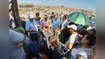 '​Prezident tanbeh bergan hokimlar uzr so`radi'ning rasmi