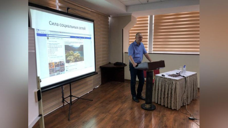 'Yuris Smalinskis: “Inson va inson qadami etmagan tabiat – O`zbekistonda turizmni rivojlantirish uchun qiziqarli mavzu”'ning rasmi