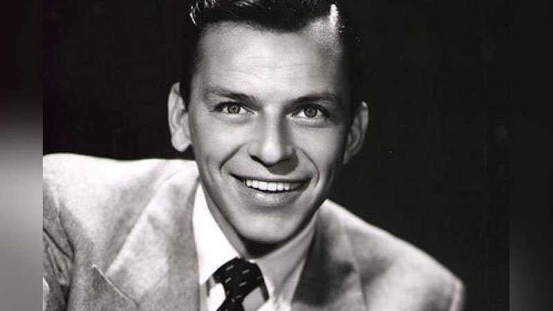 'Frenk Sinatraning uyi ikkinchi marta kimoshdi savdosiga qo`yildi 'ning rasmi