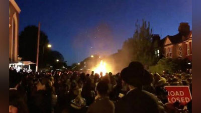 Изрображение 'В РЕЗУЛЬТАТЕ ВЗРЫВА В ЛОНДОНЕ ПОСТРАДАЛИ ДЕСЯТКИ ЧЕЛОВЕК (ВИДЕО)'