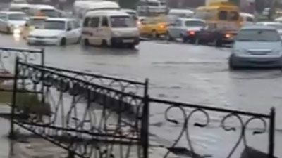 Изрображение 'ПОТОП НА УЛИЦАХ В САМАРКАНДЕ (ФОТО, ВИДЕО)'