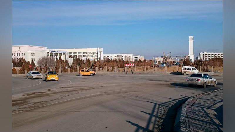 Изрображение 'В УРГЕНЧЕ ПЬЯНАЯ ЖЕНЩИНА ВЫПАЛА С БАЛКОНА ПЯТОГО ЭТАЖА'