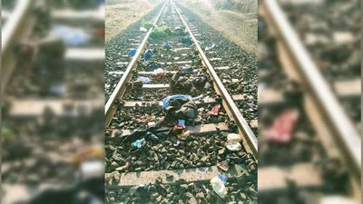 Изрображение 'В Индии товарный поезд переехал 16 человек (видео)'