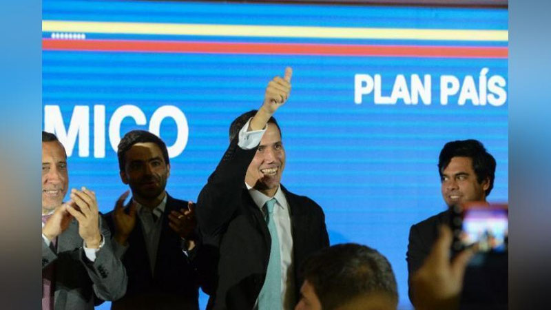 'Xuan Guaydo yangi iqtisodiy dasturini taqdim etdi 'ning rasmi