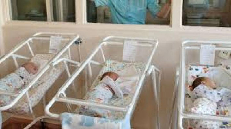 'QIRG`IZISTONDA FARZAND KO`RGANLIK UChUN SUYuNChI PULI TAYINLANDI 'ning rasmi