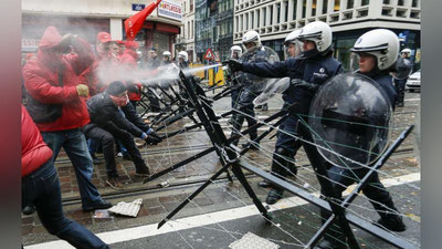 'Bryusseldagi aeroportlarda barcha reyslar bekor qilindi 'ning rasmi