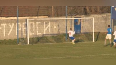 Изрображение 'СЕРБСКИЙ ФУТБОЛИСТ ПРОСЛАВИЛСЯ САМЫМ НЕЛЕПЫМ ПРОМАХОМ В ФУТБОЛЕ (ВИДЕО)'