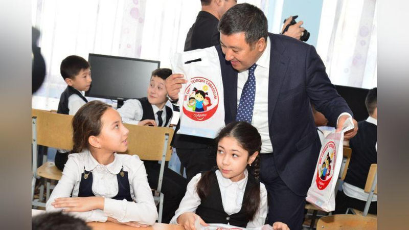 'Farg`onada "Bir umrga yorqin tabassum" loyihasi boshlandi'ning rasmi