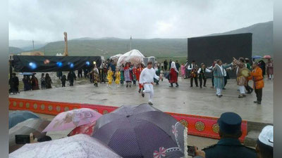 'Boysunning haqiqiy bahori tantanali nishonlanmoqda'ning rasmi