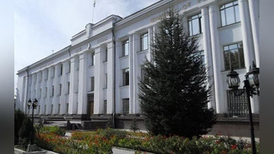 'Молия вазирлиги Солиқ кодексига қандай қўшимча ва ўзгартишлар киритилгани бўйича маълумот берди'ning rasmi