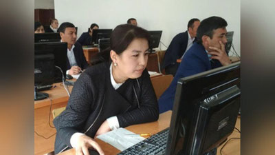 'NTT hamda OTMlarga xalq ta`limi xodimlarining malakasini oshirish huquqi beriladi'ning rasmi